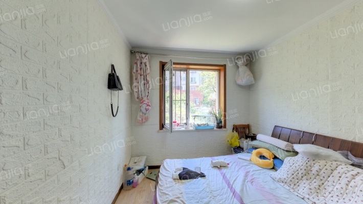 银河湾家园二手房实景图