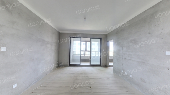 同昇东湖玫瑰二手房实景图