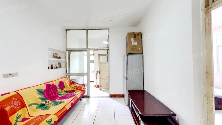 栗康街建大宿舍二手房实景图