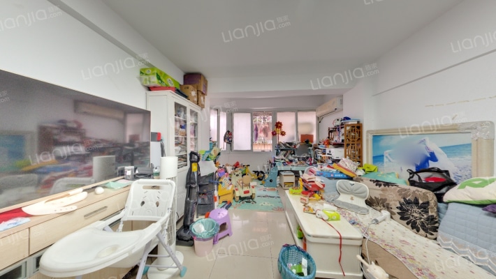 聚宝综合楼二手房实景图