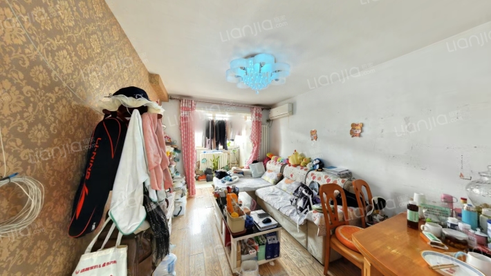 恒山里二手房实景图