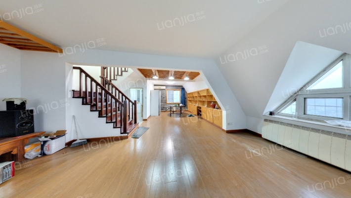 山水巢东二手房实景图