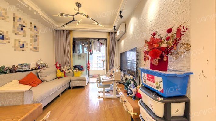 万科悦湾北区二手房实景图