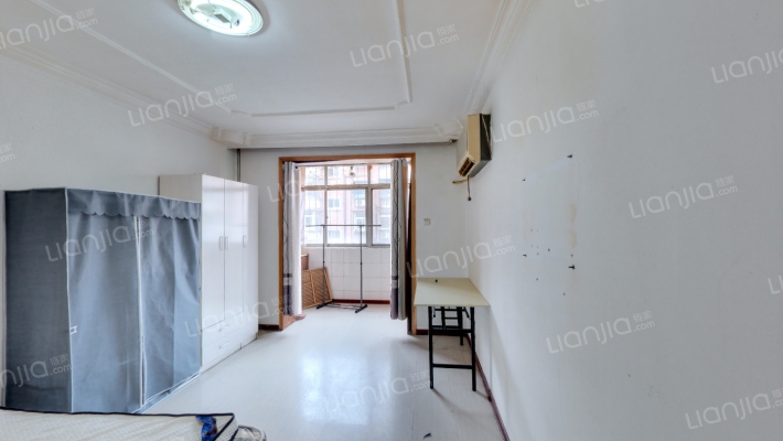 眺园里二手房实景图