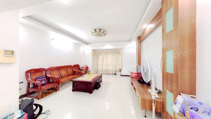 海星居二手房实景图