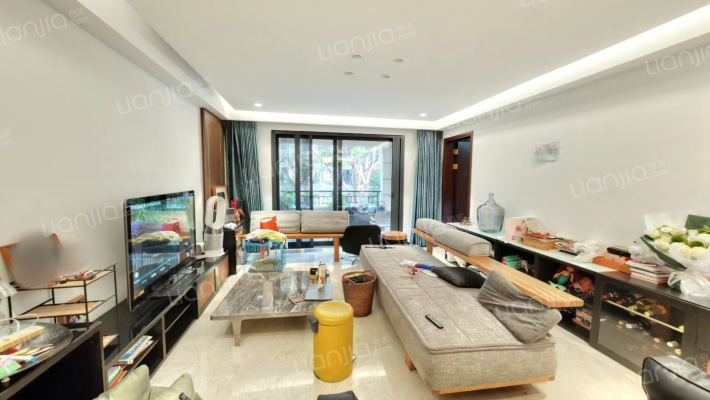 万科郡西澜山二手房实景图