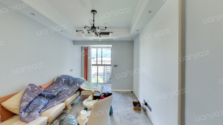 回兴欢乐颂二手房实景图