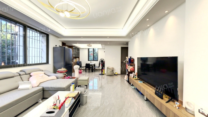 电子信息学院宿舍二手房实景图