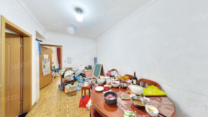 新沁家园二手房实景图