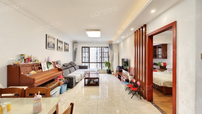 星湖湾二期二手房实景图