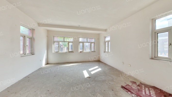 恒盛庄园西区二手房实景图