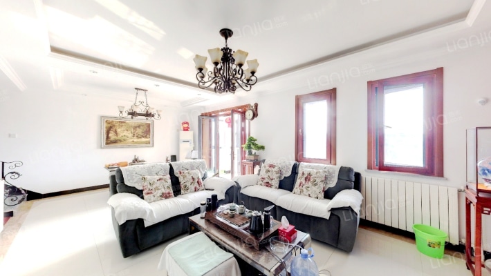 万科新城蝶兰苑二手房实景图