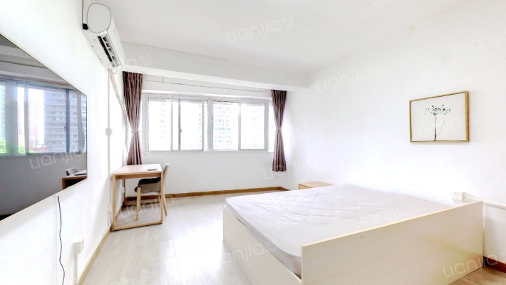 江苏路722弄二手房实景图