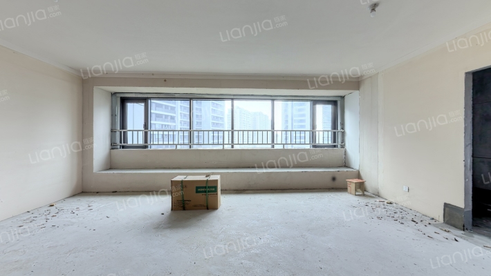 湖山壹品苑二手房实景图