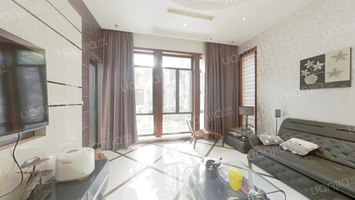 金河名人世家二手房实景图