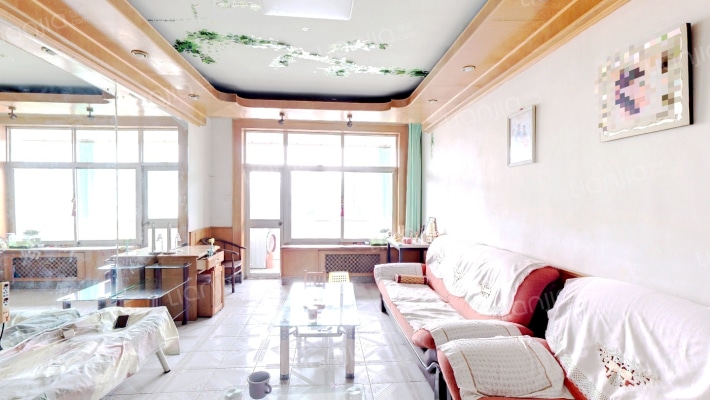 省金属材料总公司宿舍二手房实景图