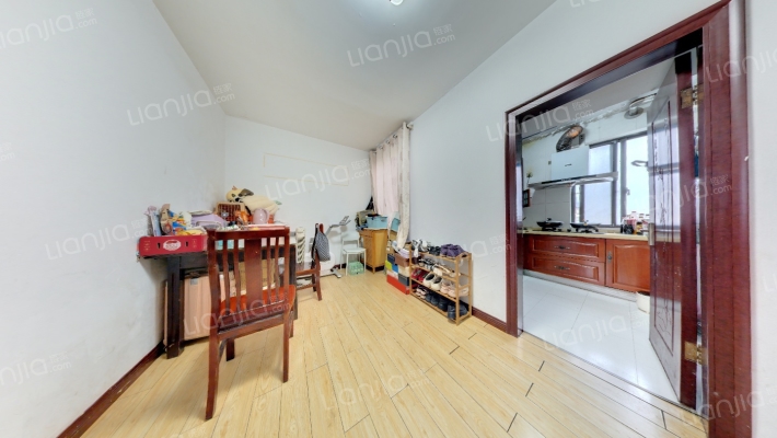 苏苑新村东区二手房实景图