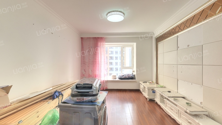 万科城二手房实景图