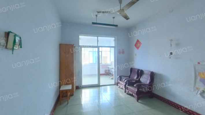 公交家属院二手房实景图