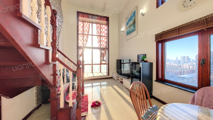 天空之城二手房实景图