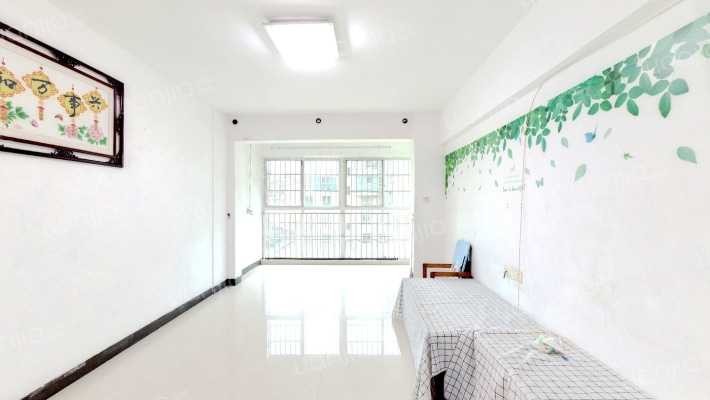 嘉景名苑二手房实景图