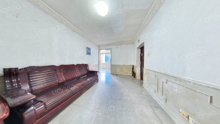 银沙路8号二手房实景图