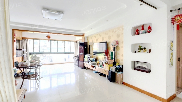 东城名苑二手房实景图