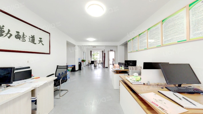 十里风荷B区二手房实景图