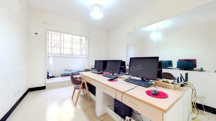 大唐世家二手房实景图