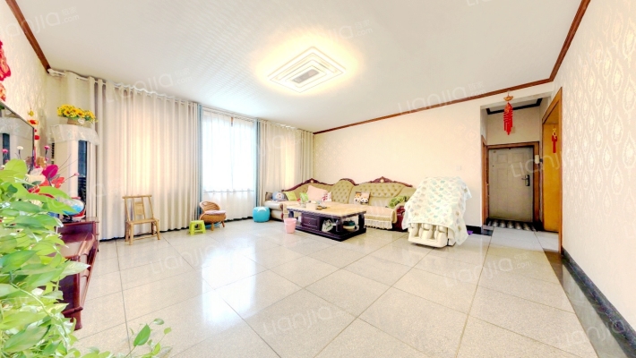 怡湖西路271号院二手房实景图