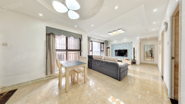 长虹和悦府二手房实景图