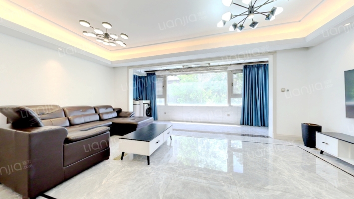 万科翡翠天御二手房实景图