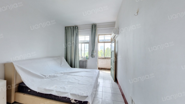 山大路71号二手房实景图