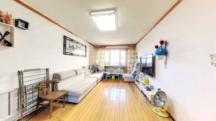 中兴街铁一中北教工楼二手房实景图