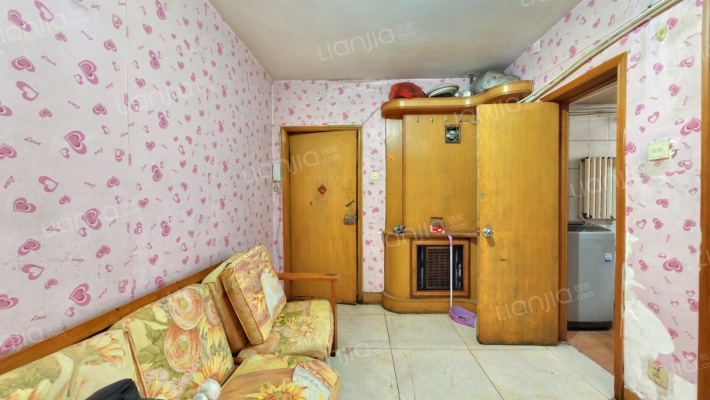 民航小区二手房实景图