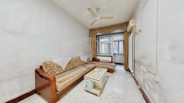 伊河路10号院二手房实景图