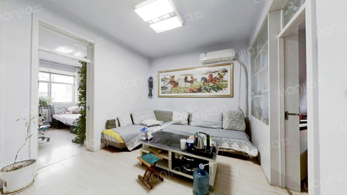 松龄西路153号二手房实景图