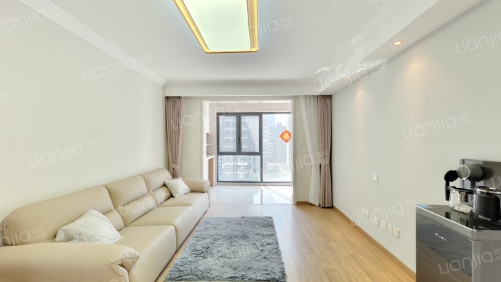 和熙湾花苑二手房实景图