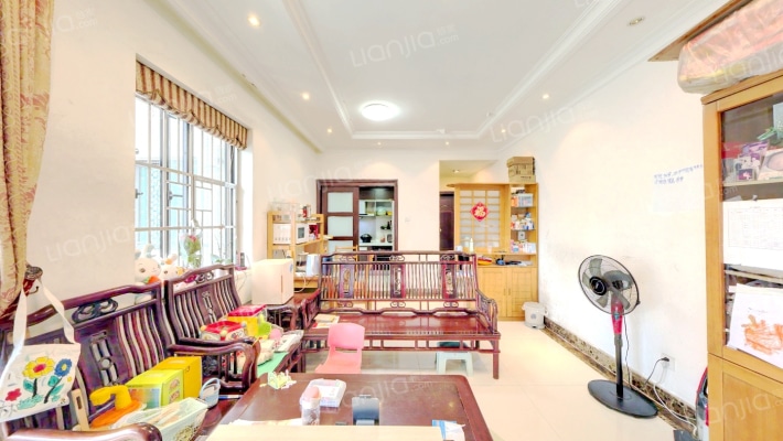 江湾水恋二手房实景图