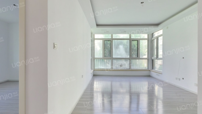 海富山水文园二期二手房实景图