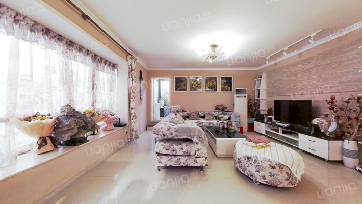 东方海雅居二手房实景图