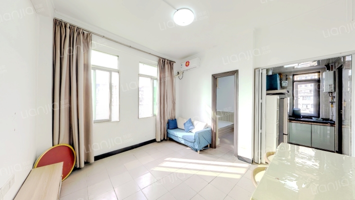 天成路二手房实景图