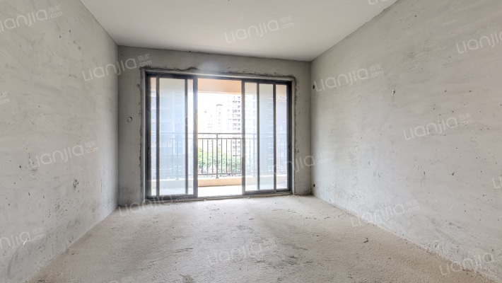 万林湖9期二手房实景图