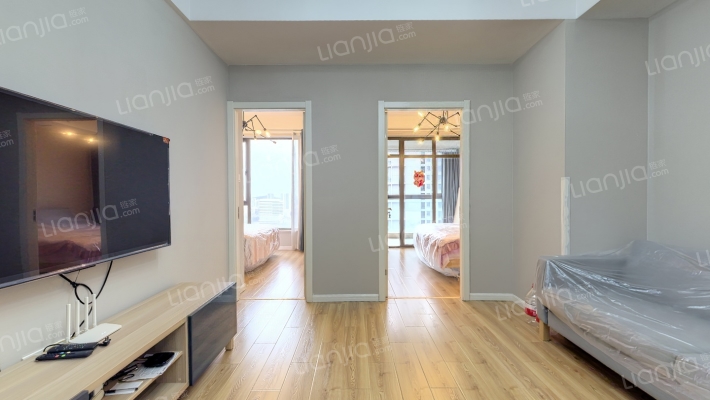 银爵世纪公寓二手房实景图