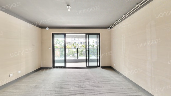建投启元西区二手房实景图