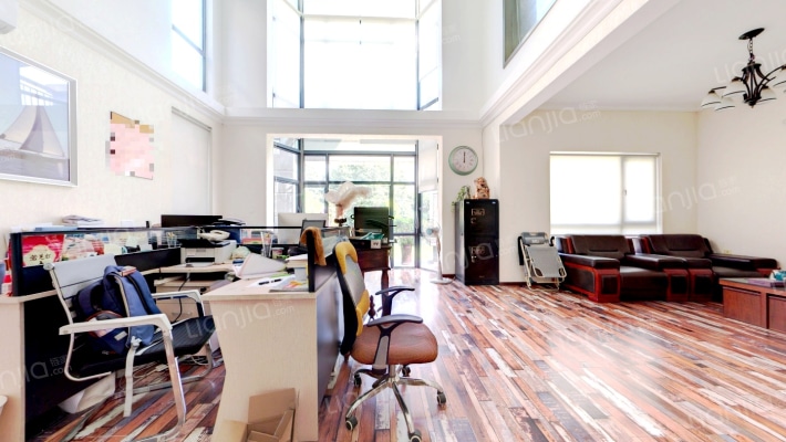 金河谷三期二手房实景图