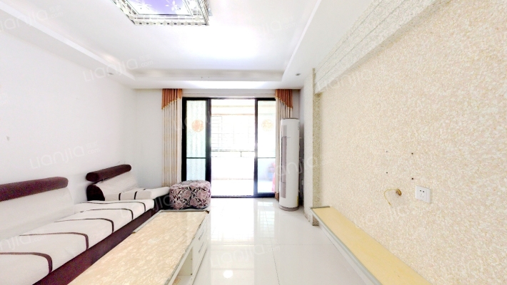 琥珀新天地东苑二手房实景图