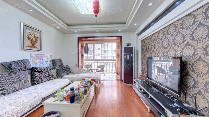 河东花园B区二手房实景图