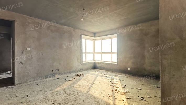 强达第一城二手房实景图