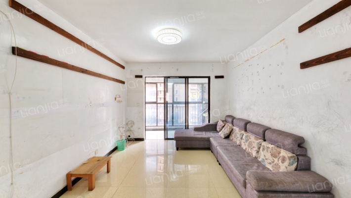 保利麓谷林语D区二手房实景图